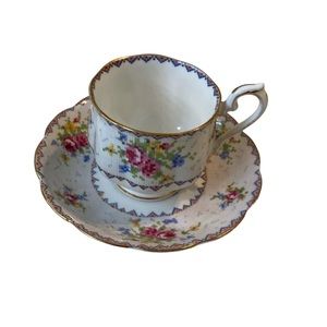 Vintage Royal Albert N 778676 tea cup and saucer white and pink multicolor